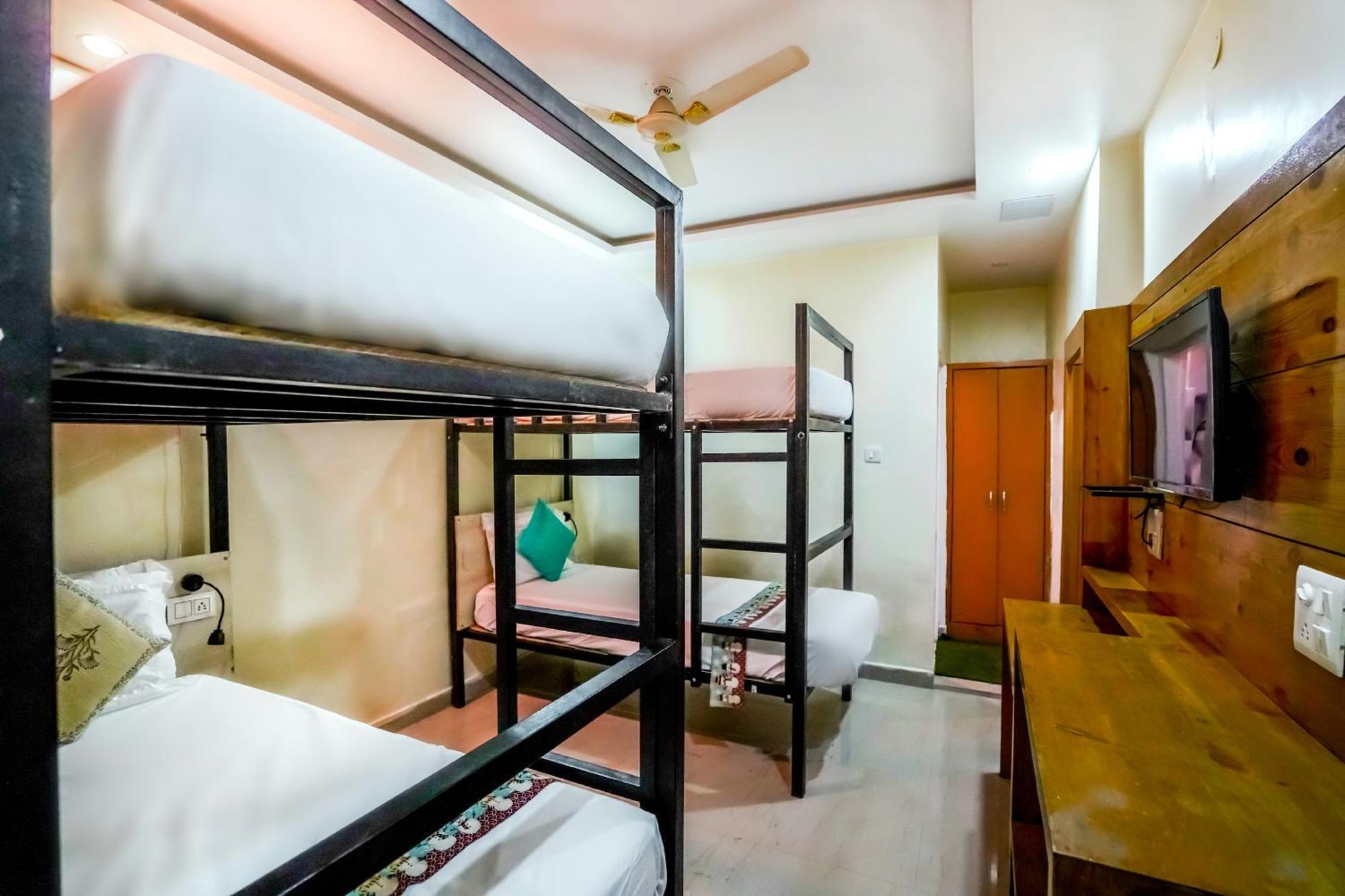 FabHotel Green Origins McLeod Ganj Exterior foto