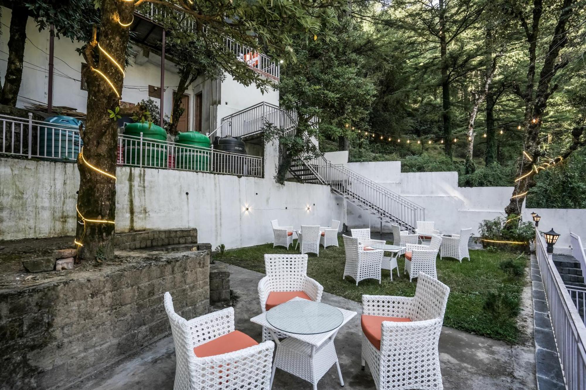 FabHotel Green Origins McLeod Ganj Exterior foto