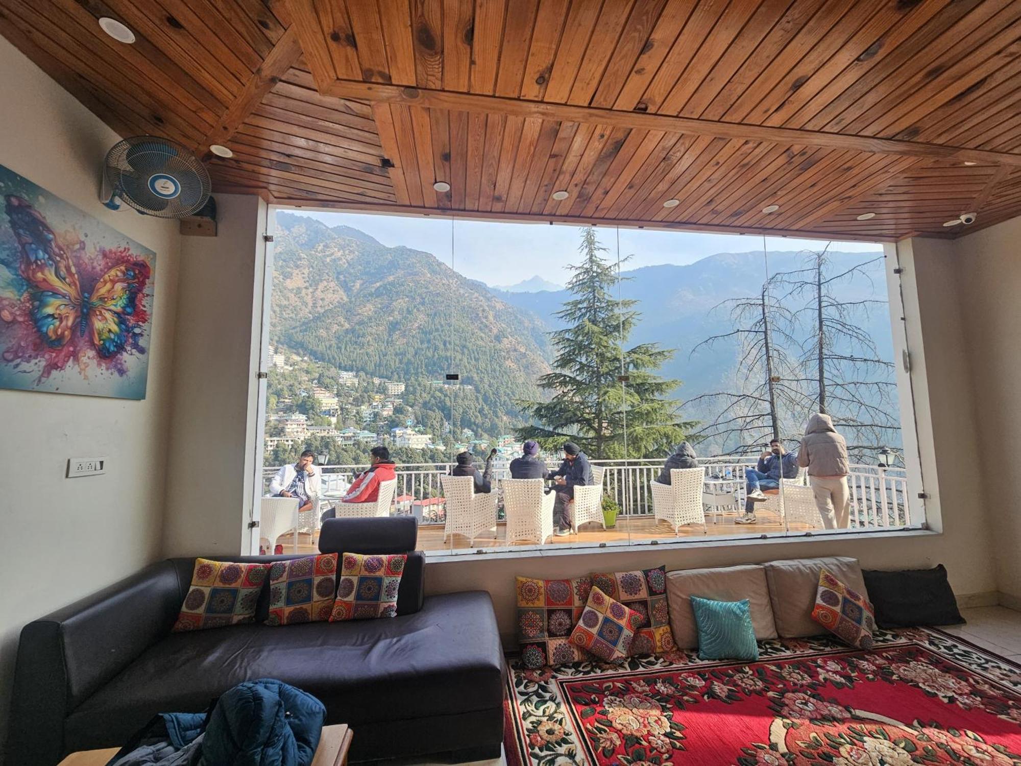 FabHotel Green Origins McLeod Ganj Exterior foto